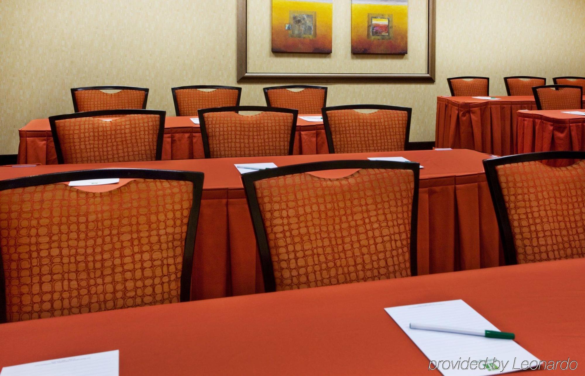 Atlanta-northlake, A Full Service Hotel 4*