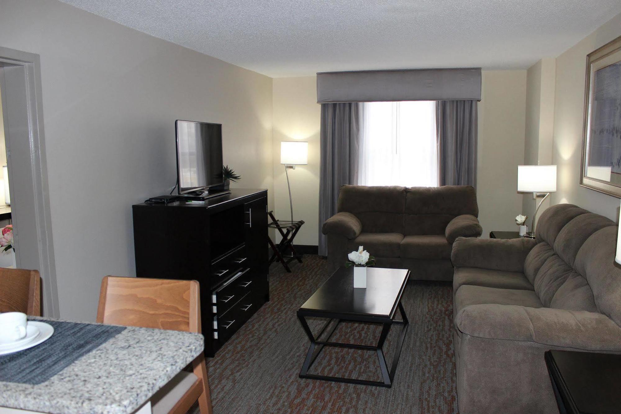Hotel Atlanta-northlake, A Full Service Tucker