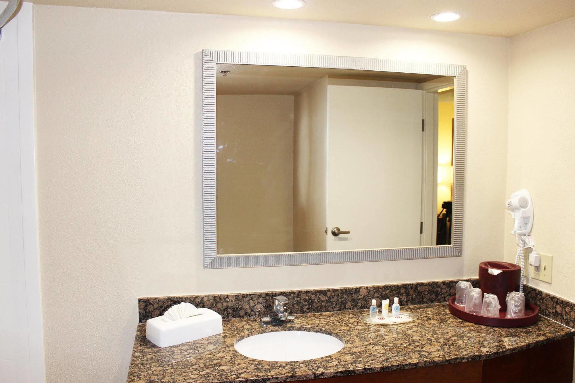 Atlanta-northlake, A Full Service 4* Tucker
