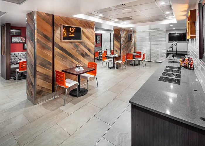 Holiday Inn Hotel Atlanta-Northlake, A Full Service Hotel
