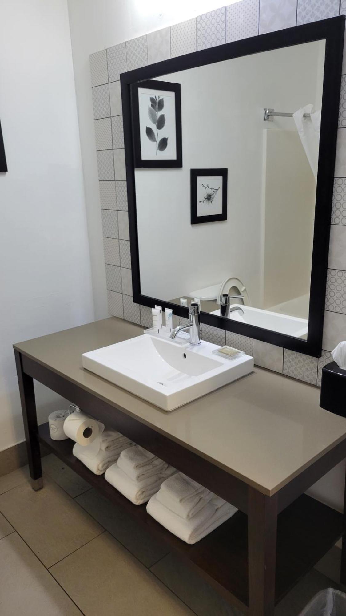 Atlanta-northlake, A Full Service Hotel Tucker